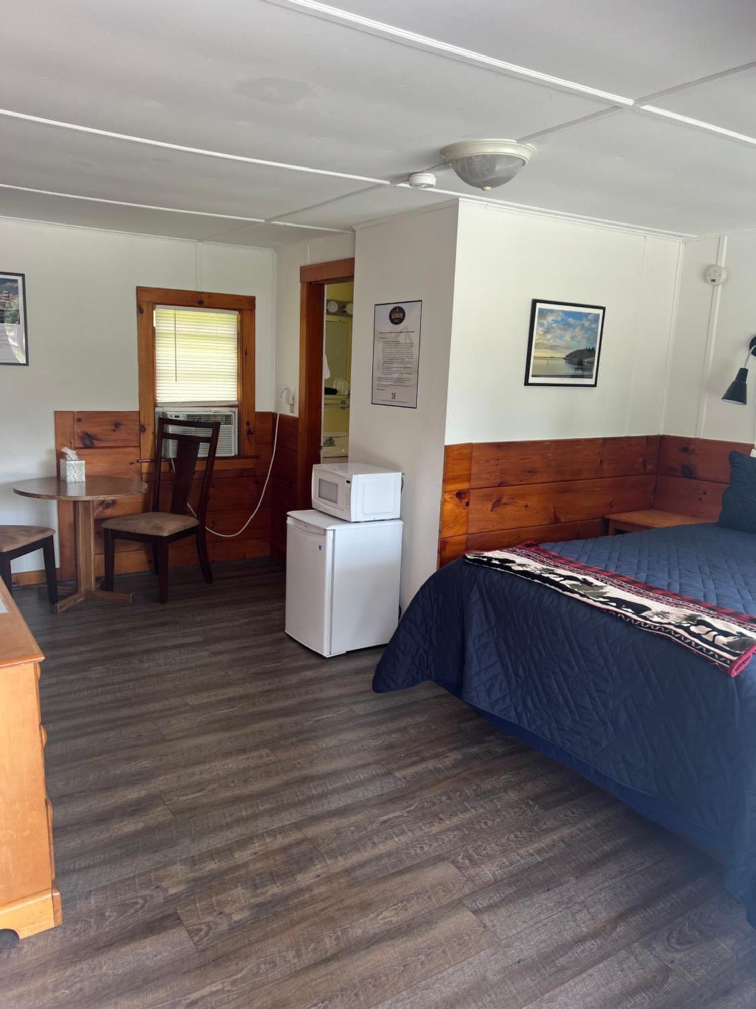 Searsport Yardarm Motel מראה חיצוני תמונה