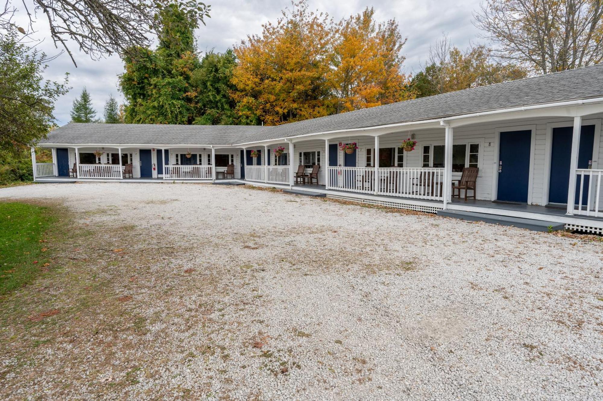 Searsport Yardarm Motel מראה חיצוני תמונה
