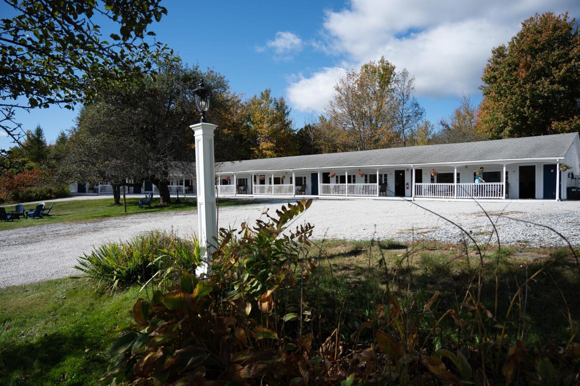 Searsport Yardarm Motel מראה חיצוני תמונה