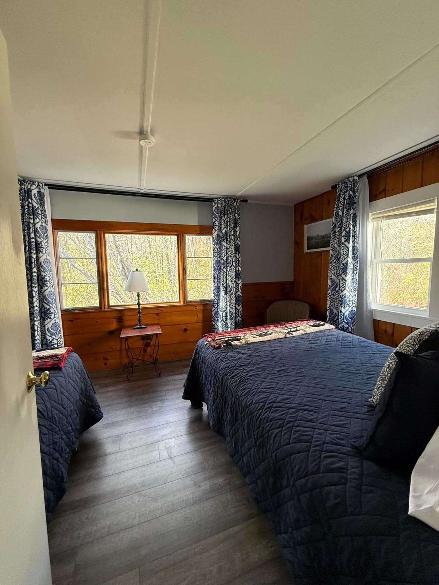 Searsport Yardarm Motel מראה חיצוני תמונה