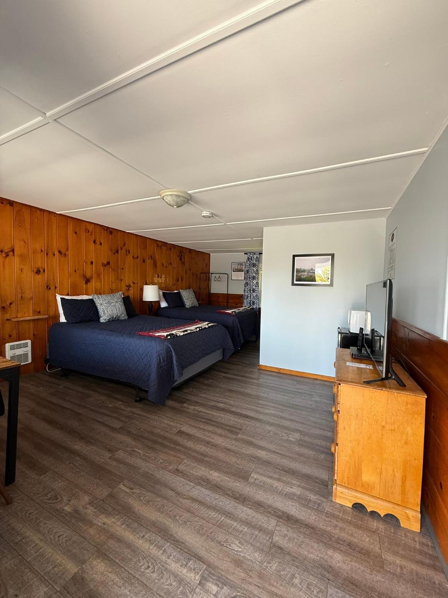 Searsport Yardarm Motel מראה חיצוני תמונה