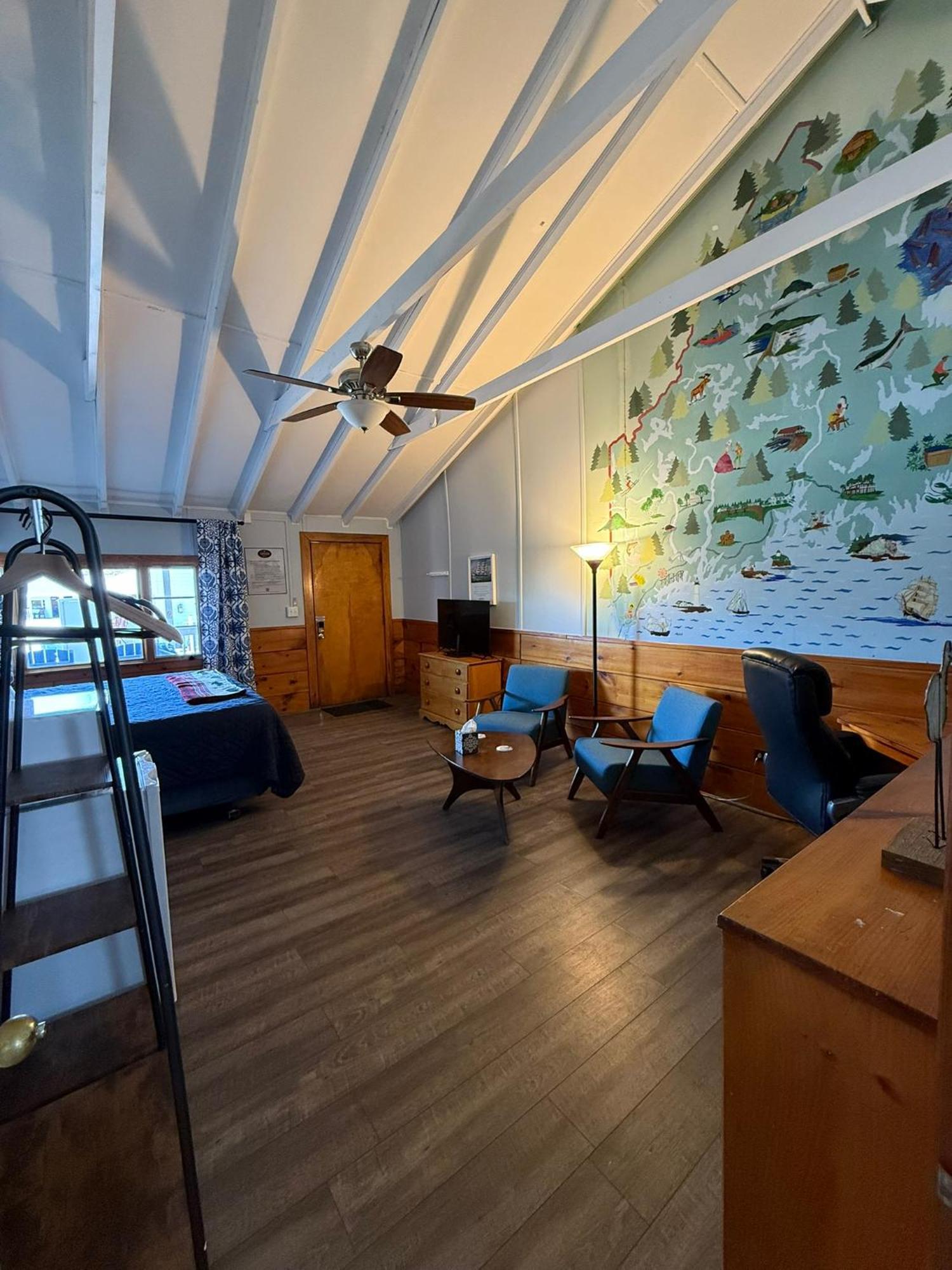 Searsport Yardarm Motel מראה חיצוני תמונה
