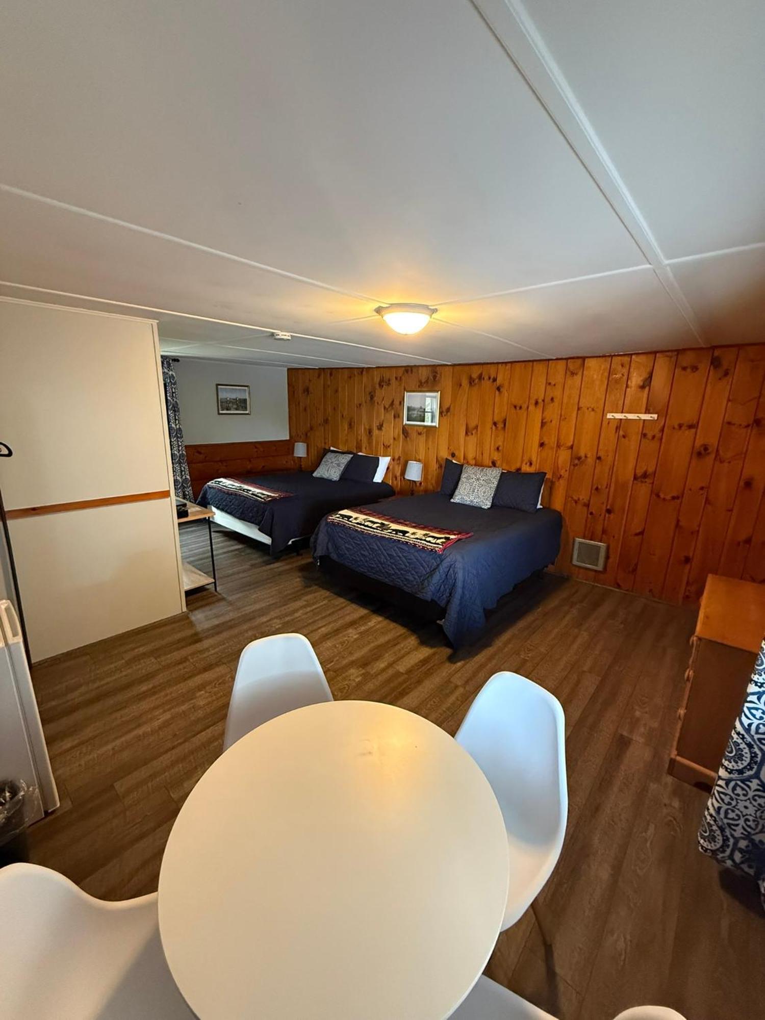 Searsport Yardarm Motel מראה חיצוני תמונה