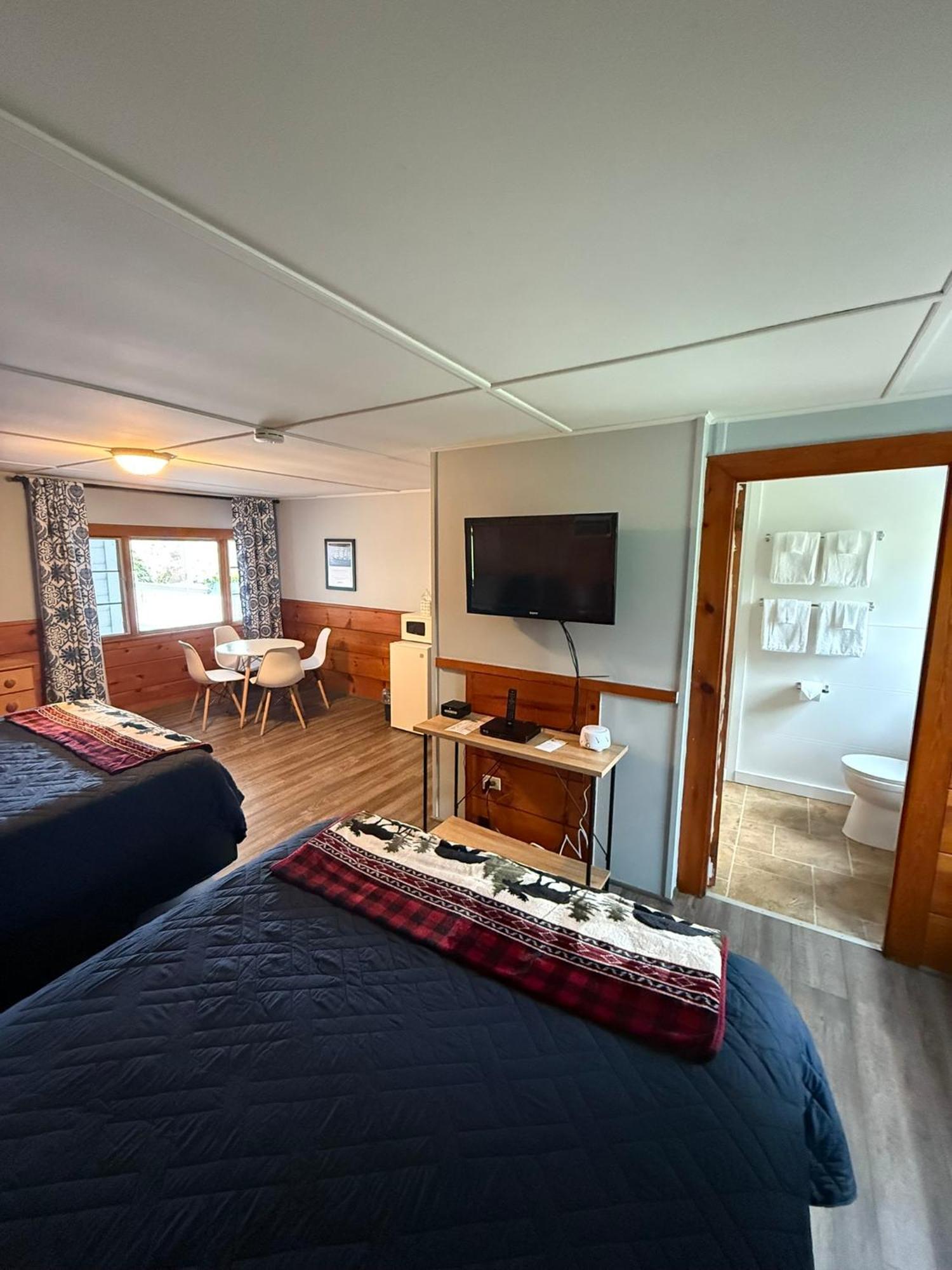 Searsport Yardarm Motel מראה חיצוני תמונה